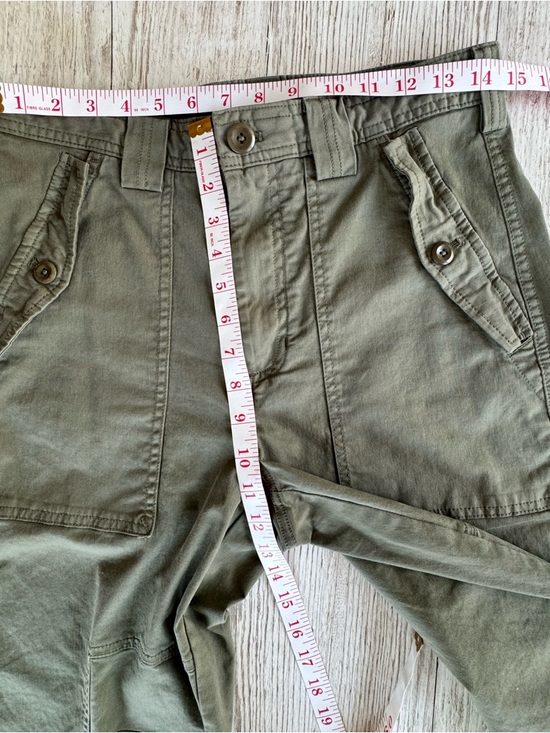 Banana Republic Barrel Leg Utility Cargo Ankle Crop Pants in Olive Green 2P - Picture 7 of 9